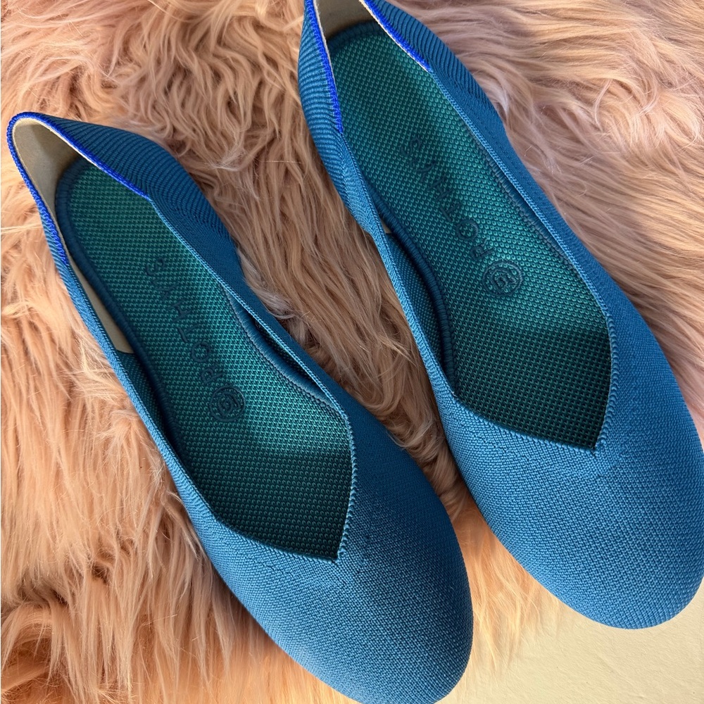 Rothy's Topaz Flats Blue Size 8,5